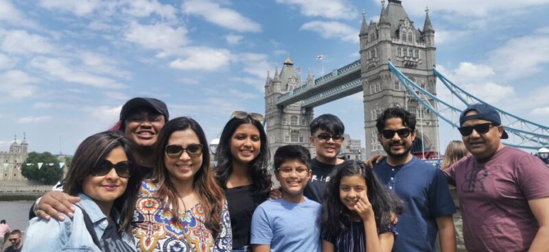 Luxury Private Tour in London with Lunch - Convenient Meeting and End Points for a Seamless Experience