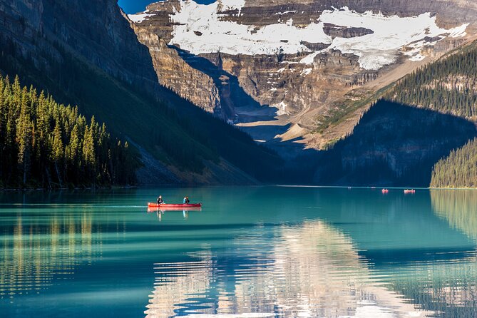 Luxury Private tour of Lake Louise & Moraine from Canmore/Banff - Discovering Lake Louise’s Glacial Majesty