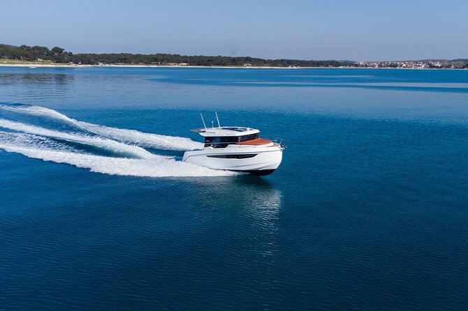 Luxury Private tour on the Kavi 9 Yacht 2025 - Starting Your Croatia Yacht Journey from Split