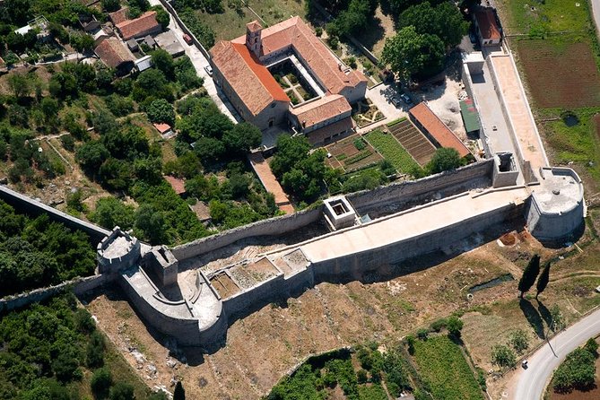 Luxury Private Transfer Dubrovnik - Split with lunch in Ston - The Charm of the Mercedes Benz Vehicle