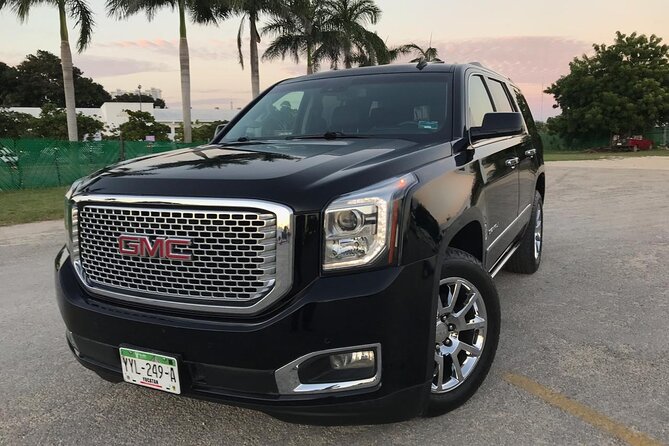 Luxury private transportation from CUN Airport to Puerto Aventuras & Akumal - Comfortable, Private Transportation from Cancun Airport to Puerto Aventuras & Akumal for $85.05