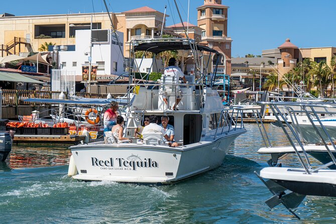 Luxury Private Yacht Charter in Cabo San Lucas Mexico - Exciting Private Yacht Tour in Cabo San Lucas for Up to 6 Guests