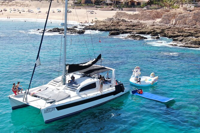 Luxury Sailing catamaran charter in Cabo San Lucas all inclusive - Key Points