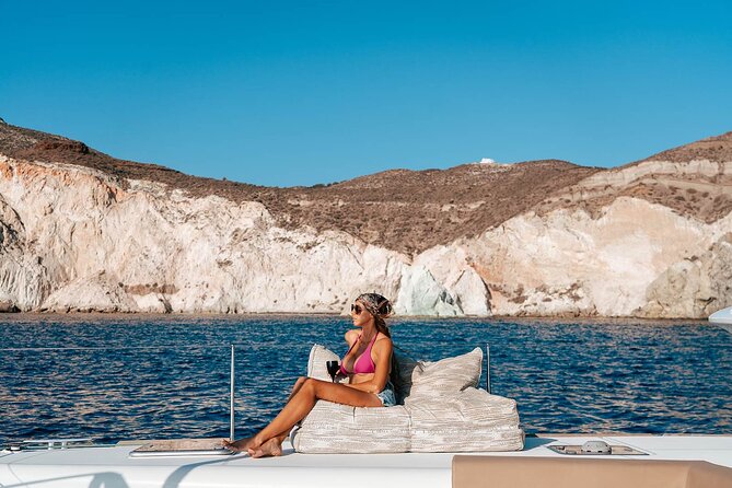 Luxury Santorini Sailing Cruise: Lunch, BBQ, Open Bar, Transfers - Rejuvenating Swim at Santorini’s Volcano Hot Springs