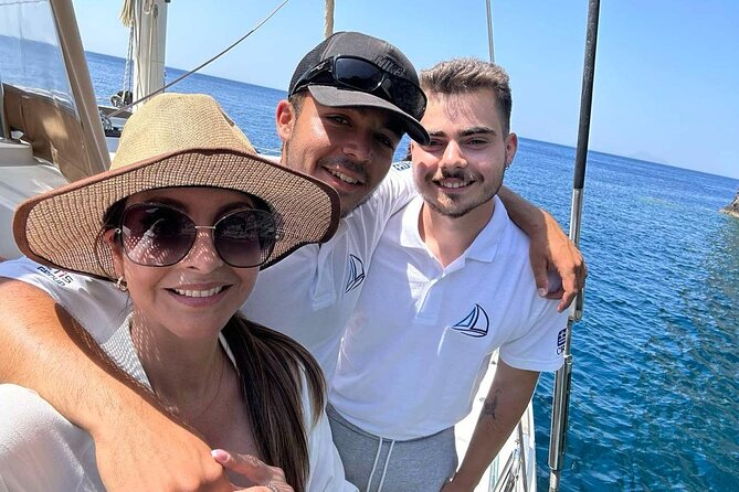 Luxury Santorini Sailing Cruise: Lunch, BBQ, Open Bar, Transfers - Savoring the Onboard Lunch with Scenic Views