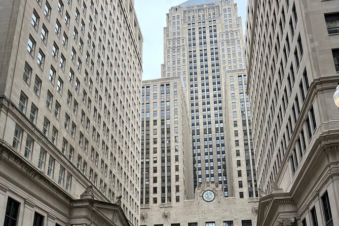 Luxury Sedan 4-Hours Sightseeing Tour in Chicago Hourly Service - Booking and Cancellation Policies for Flexibility