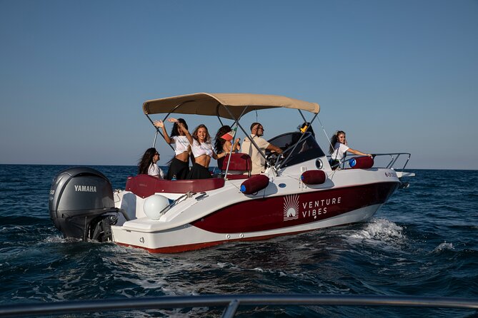 Luxury Shared Boat Tour in Polignano a Mare with Local Aperitif - Discovering Scoglio dellEremita and Cala PortAlga