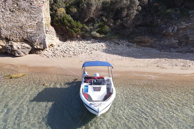 Luxury Speedboat Cruise to Shipwreck and Blue Caves - Secluded Swim at Agios Andreas