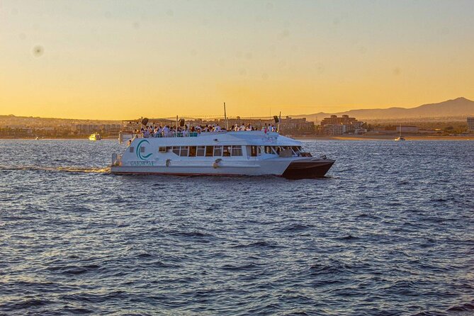 Luxury Sunset: Cape Arch Tour with Dinner and Drinks - Dining on Board: Mexican Specialties and Snack Bar