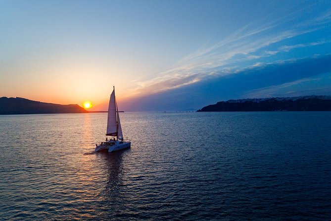 Luxury Sunset Cruise with Swim Stops, BBQ meals and Open Bar - Key Points