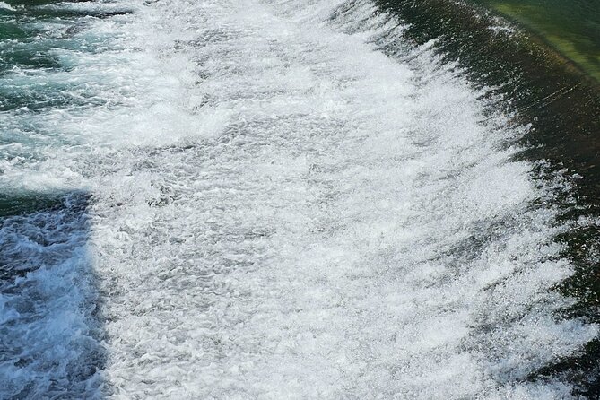 Luxury Sunset Tour with Wine Tasting - Sunset and Wine Tasting at a Carefully Chosen Location