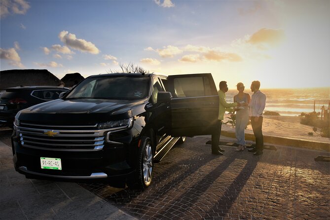 Luxury Suv departures from Tulum to Cancun Airport - Luxurious Private SUV Transfer from Tulum to Cancun Airport for Up to 6 People