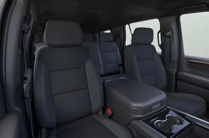 Luxury SUV Transfer  MCO Airport to Lake Buena Vista - Who Will Benefit Most from This Transfer Service