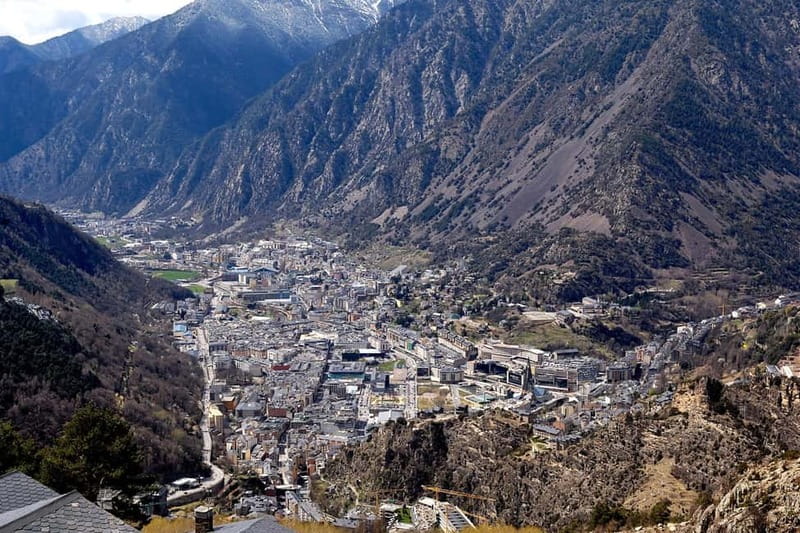 Luxury Tour Andorra with snow driving course from Barcelona - Scenic Return Trip with Mountain Views