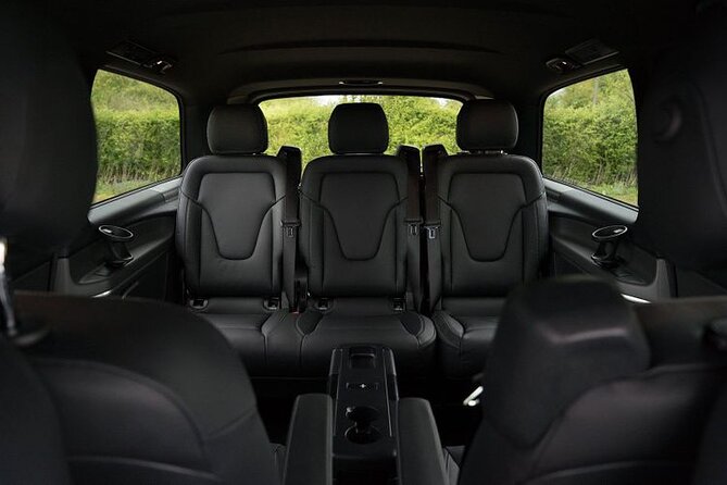 Luxury Tours Belfast. Full day Private Hire Tour for 2- 6 people - Customer Satisfaction and Guide Praise