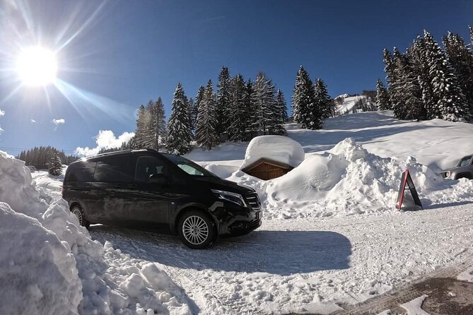 Luxury transfers to and from Venice city - Water Taxi Options for a Scenic Venice Arrival