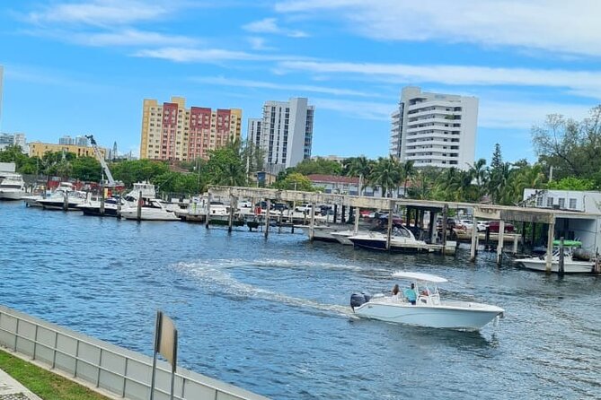 Luxury Transportation Service in Miami - Who Should Consider This Transfer Service