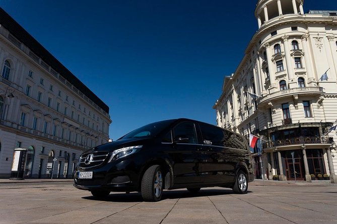 Luxury Warsaw Chopin Airport Transfer by private Minivan car - Driver Quality and Customer Service