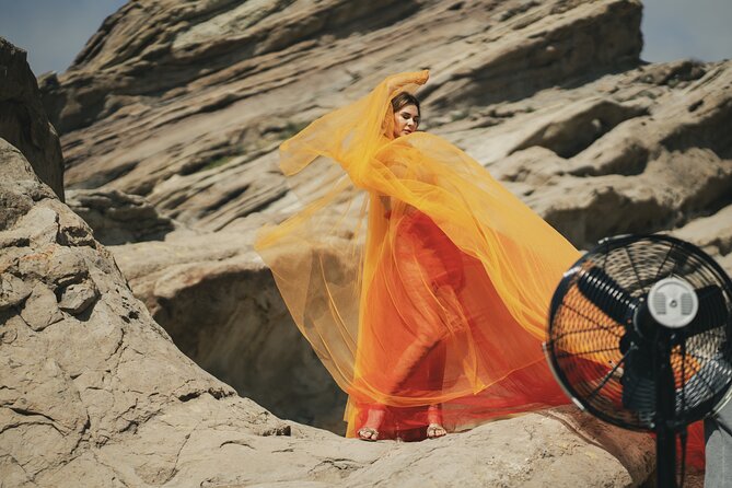 Luxury Waynbow Star Tour Experience through Los Angeles - Beverly Hills: Cinematic Streetscapes and Upscale Vibe