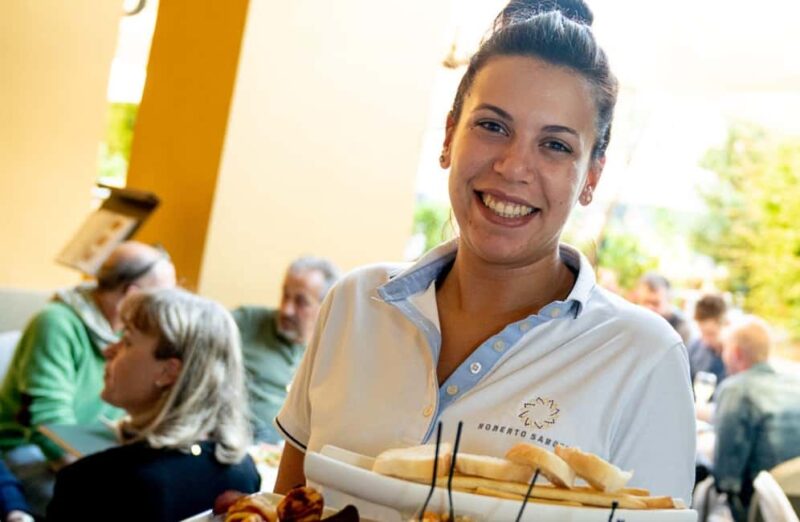 Luxury Wine Tasting with Finger Foods in Alba City Center - Beverages for Minors and Non-Alcoholic Options