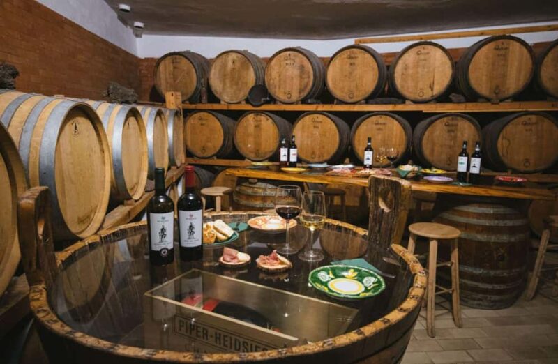 Luxury Winery Tour with Wine and Food Tasting in Sorrento - Accessibility and Flexibility of Booking