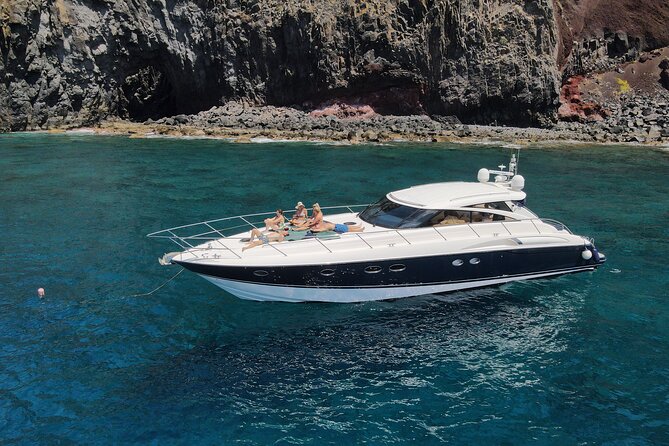 Luxury Yacht 4 hours in Madeira - Experience Madeira in Style with a 4-Hour Luxury Yacht Tour