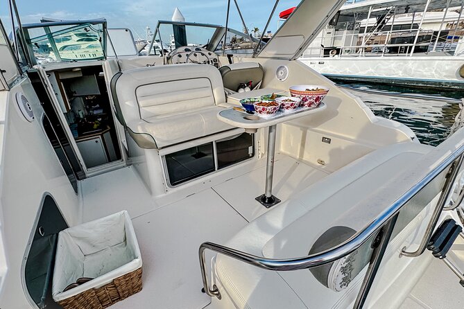 Luxury Yacht Charter and Arch Tour in Cabo San Lucas - The Maxim Yacht: Comfort and Amenities on the Water