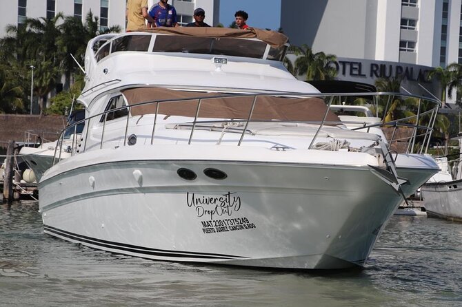 Luxury Yacht in Paradise and snorkel by Isla Mujeres - Who Should Book This Yacht Tour?