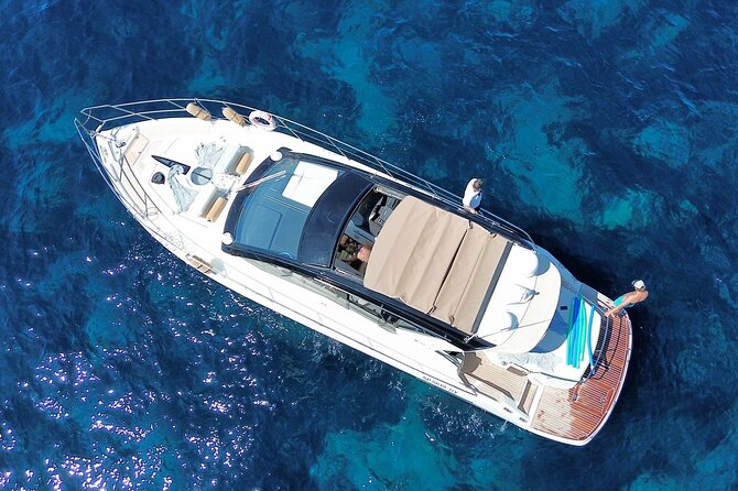Luxury Yacht Tour Cranchi M44 Positano And Amalfi Coast - Onboard Comforts and Amenities