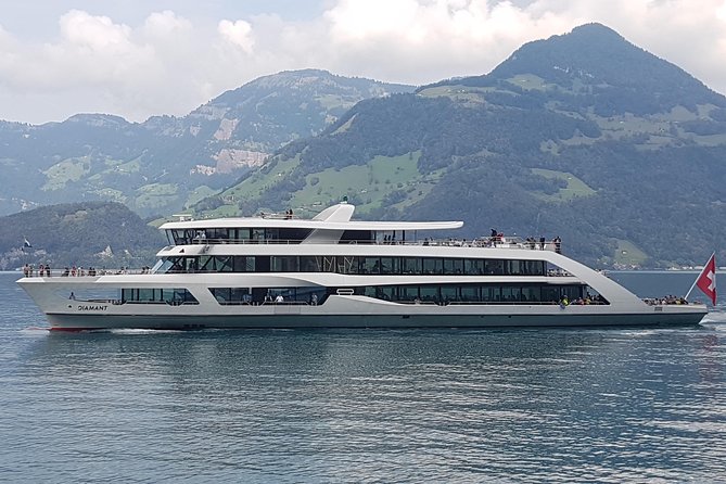 Luzern Elegance: Private City Walk and Lake Cruise from Zürich - The Benefits of a Private Guided Tour in Lucerne