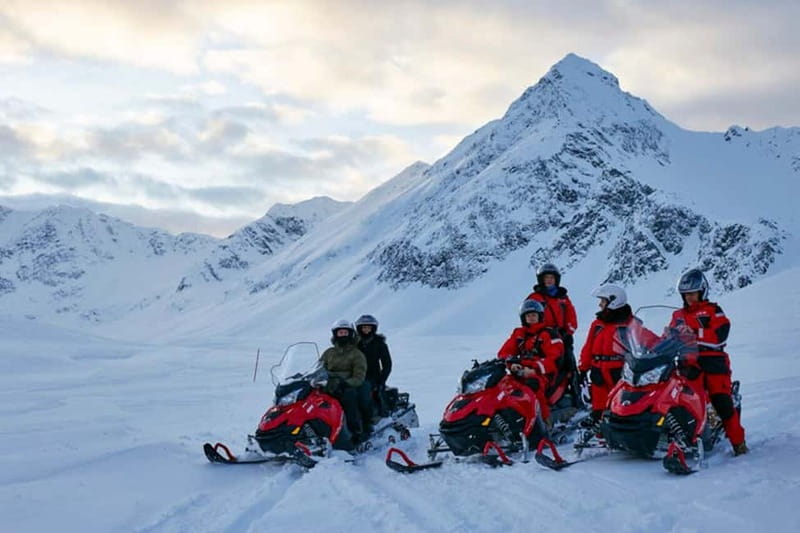 Lyngen Alps: Snowmobile Safari in the Arctic Wilderness - The Experience of Snowmobiling in the Arctic Wilderness