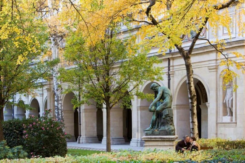 Lyon: 1-Year City Card with 4 Free Activities and Discounts - Who Will Appreciate the Lyon City Card