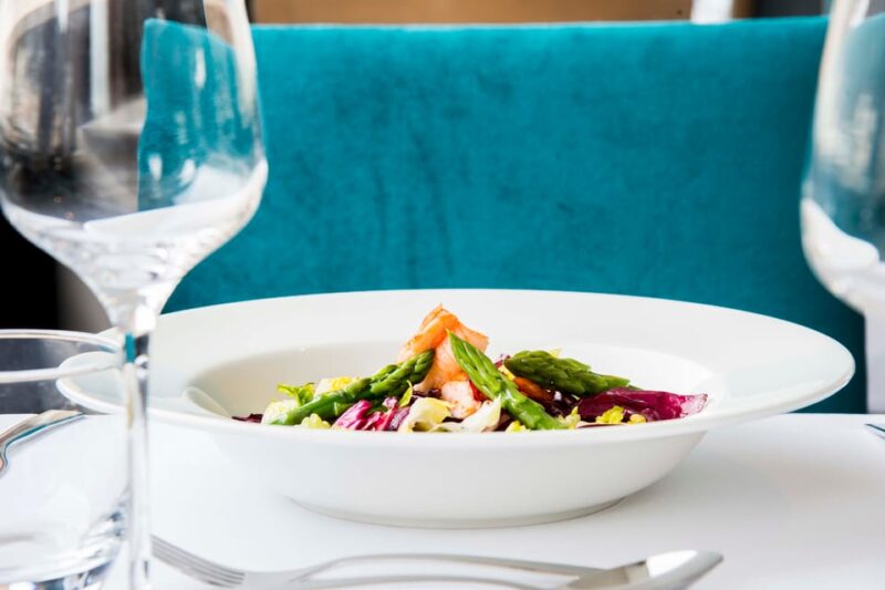 Lyon 2.5-Hour Dinner Cruise - Inside the Hermès Boat: Comfortable Seating and Ambience