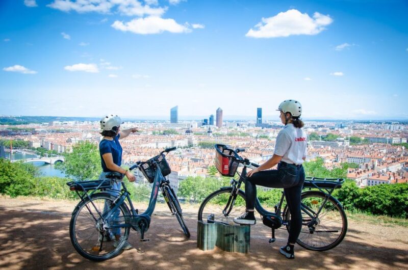 Lyon : 2 hills electric bike tour - Key Points
