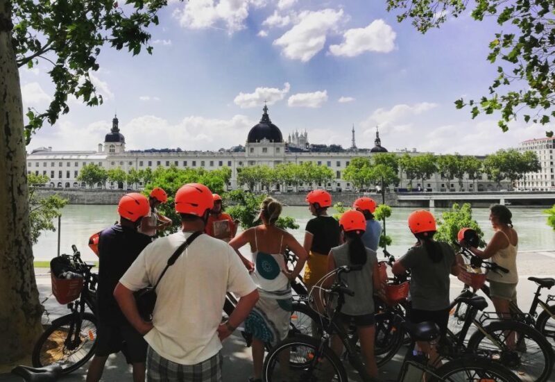 Lyon: 4-Hour Electric Bike Tour with Tasting Break - Tasting Stops Featuring Lyon’s Regional Specialties