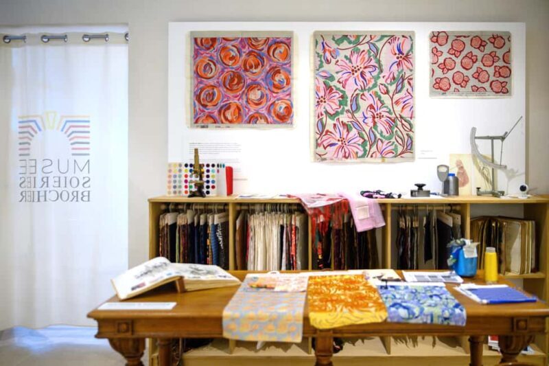 Lyon: admission ticket to Brochier Soieries Silk Museum - Shopping for Authentic Lyon Silk Accessories