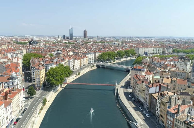 Lyon: Boat Rental without a License - Navigating Lyon’s Main Sights on a License-Free Boat