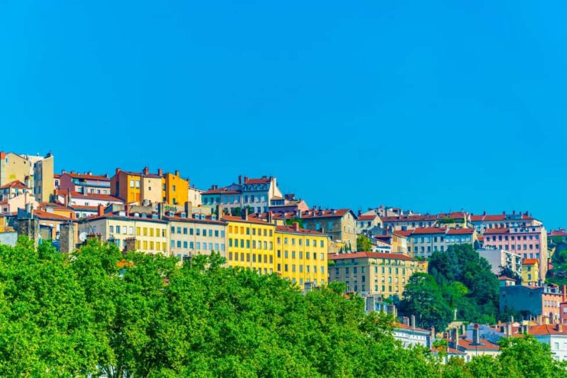 Lyon: Croix Rousse & Peninsula Walking Tour - Explore Lyons Croix Rousse and Peninsula in Just 2 Hours