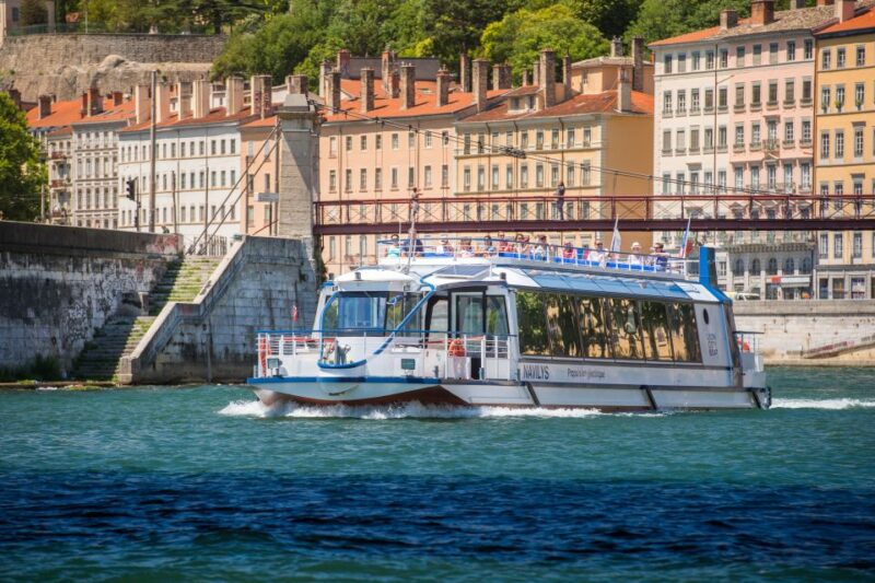 Lyon: Guided Sightseeing Cruise - Pacing, Crowd Levels, and Overall Atmosphere