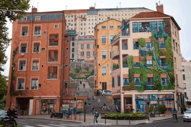 Lyon: Guided tour of the Croix-Rousse - Key Points