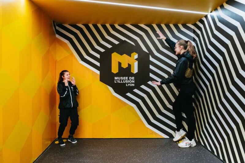 Lyon: Musée de lillusion Entrance Ticket - Engaging the Eyes and Mind in Lyon’s Museum of Illusions