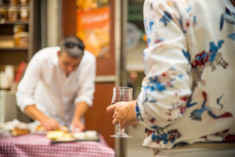 Lyon: Old Town Food Tour - Key Points