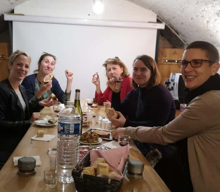 Lyon: Old Town Food Tour with 6 French Food Tastings & Wine - Key Points