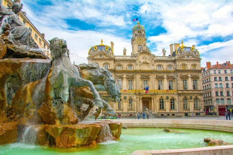 Lyon Old Town Highlights and History Private Walking Tour - Key Points
