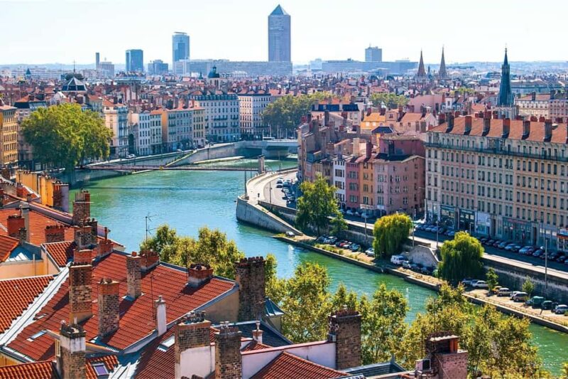 Lyon Old Town Highlights and History Private Walking Tour - Suitability and Value