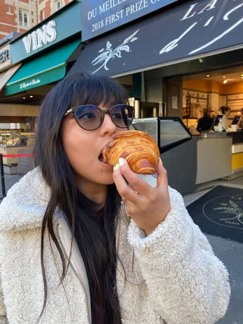 Lyon: Pastries and Chocolate Walking Food Tour w/6+ Tastings - Exploring Lyon’s Sweet Scene: Pastry and Chocolate Delights