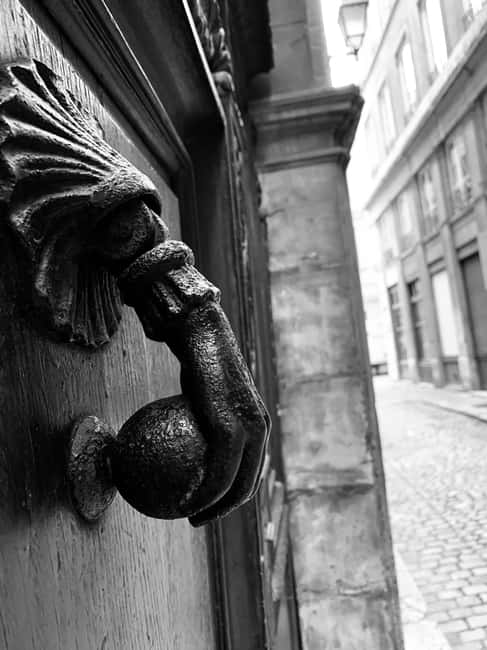 Lyon: Private Walking Tour of "Traboules" in the Old Town - Key Points