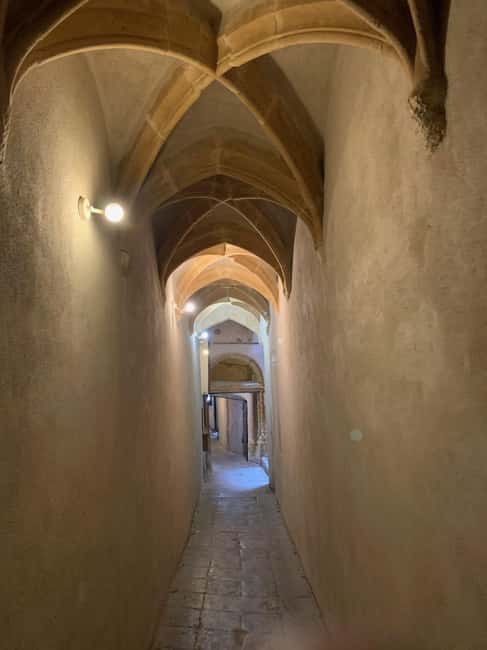 Lyon: Private Walking Tour of "Traboules" in the Old Town - Frequently Asked Questions