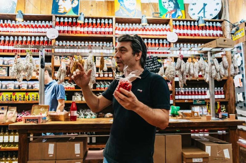 Lyon: Vieux Lyon Food Tasting Walking Tour - Key Points