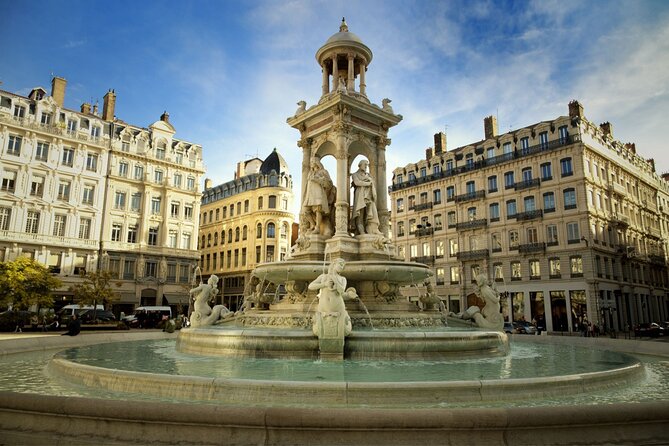 Lyon's Traboules Private Tour - The Architectural Marvels of Vieux Lyon and its Traboules